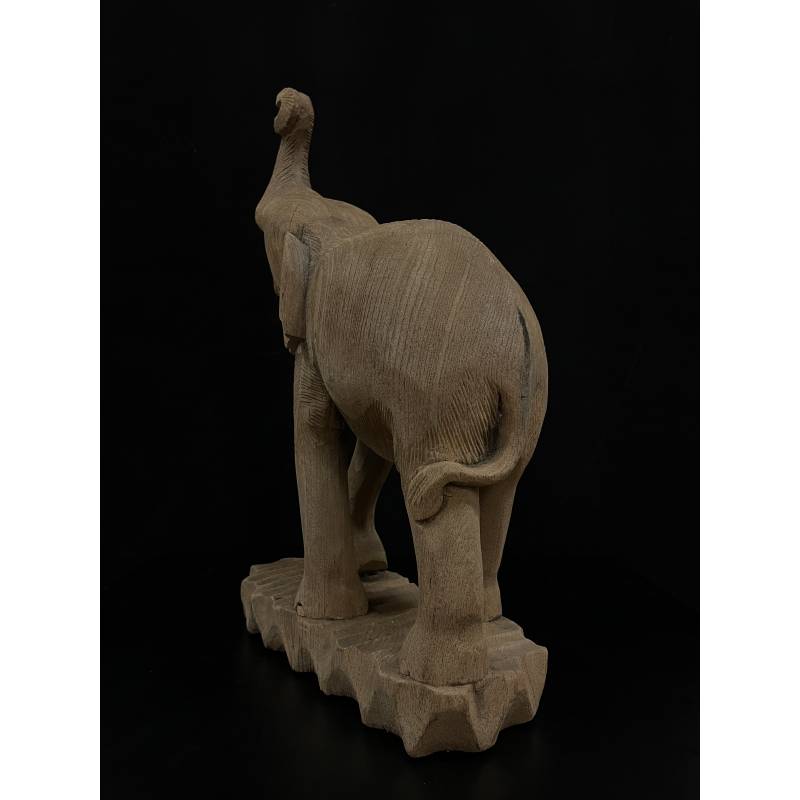 Raw teakwood elephant- 6513