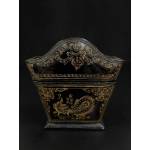 Black lacquer wood box with peacocks motifs -  Ms16474