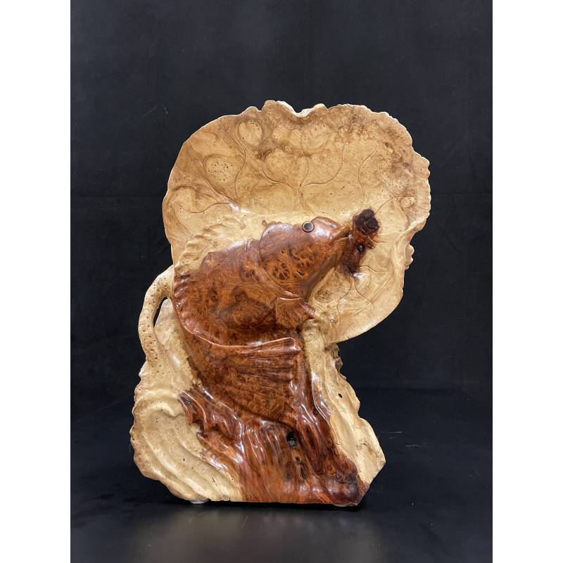 Burlwood fish carving- Ms16711