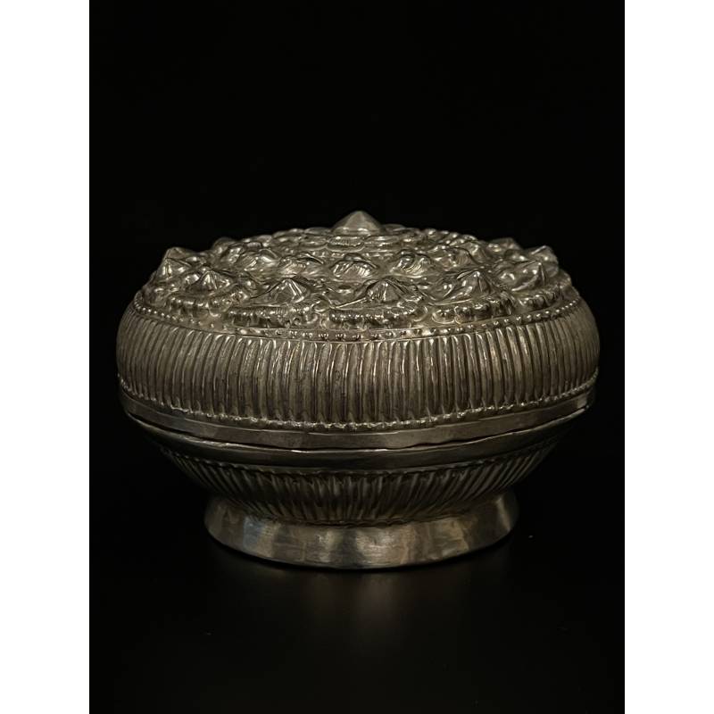 Round high grade silver lime box - 6549A