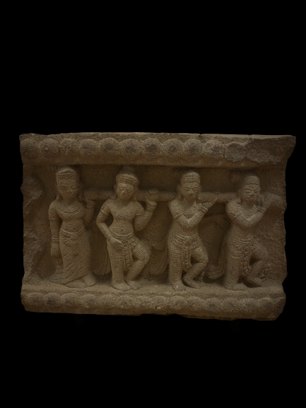 Sandstone lintel of 4 figurines- 2669