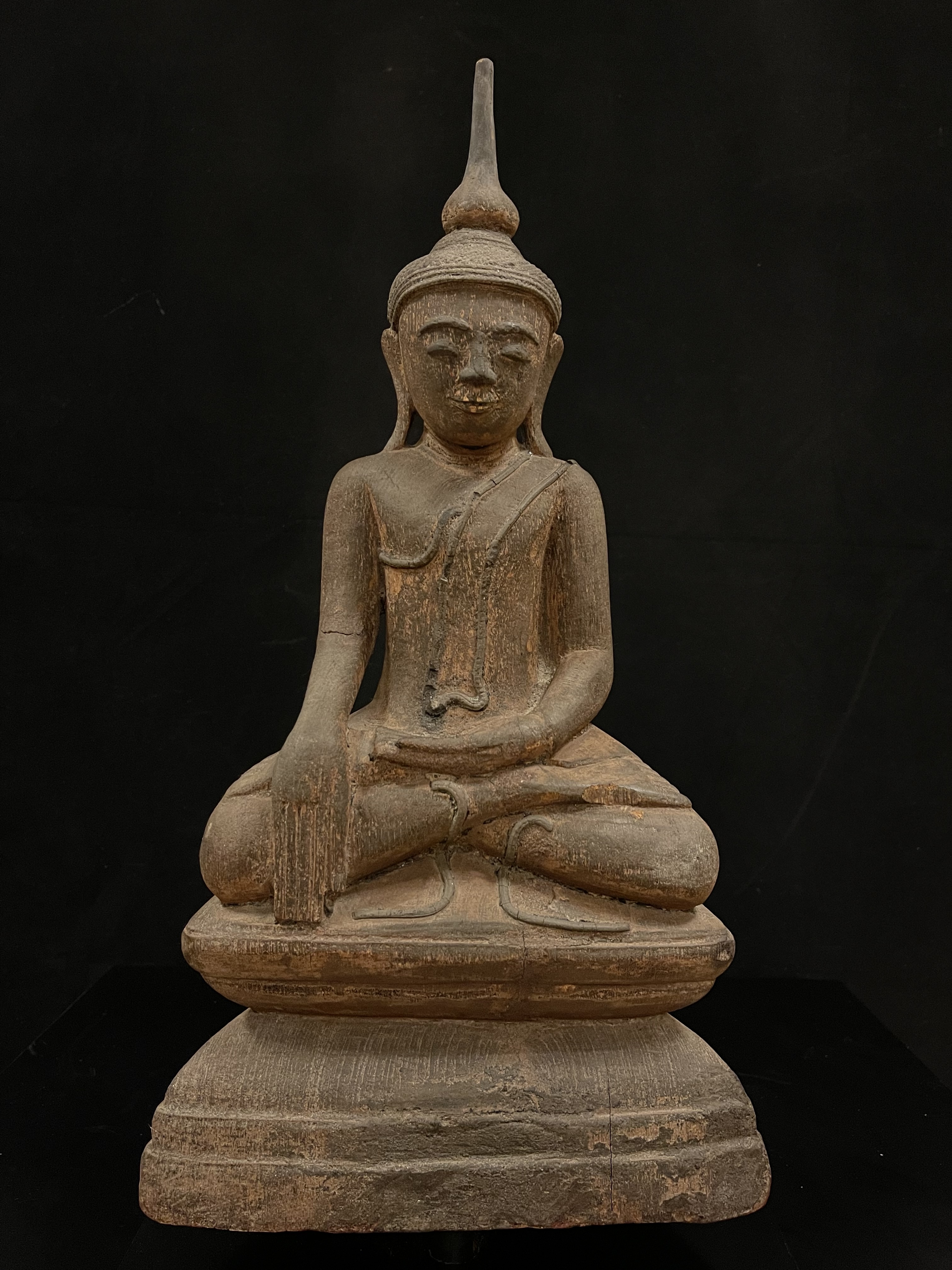 Lacquer wood seated Buddha in Bhumisparsha- 5681