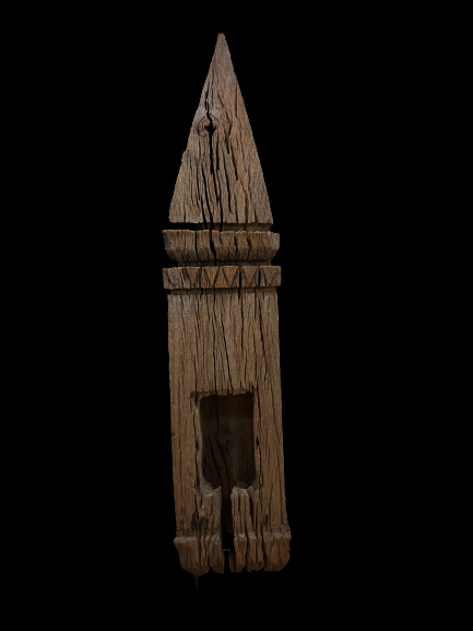 Raw teakwood Chedi- 7058