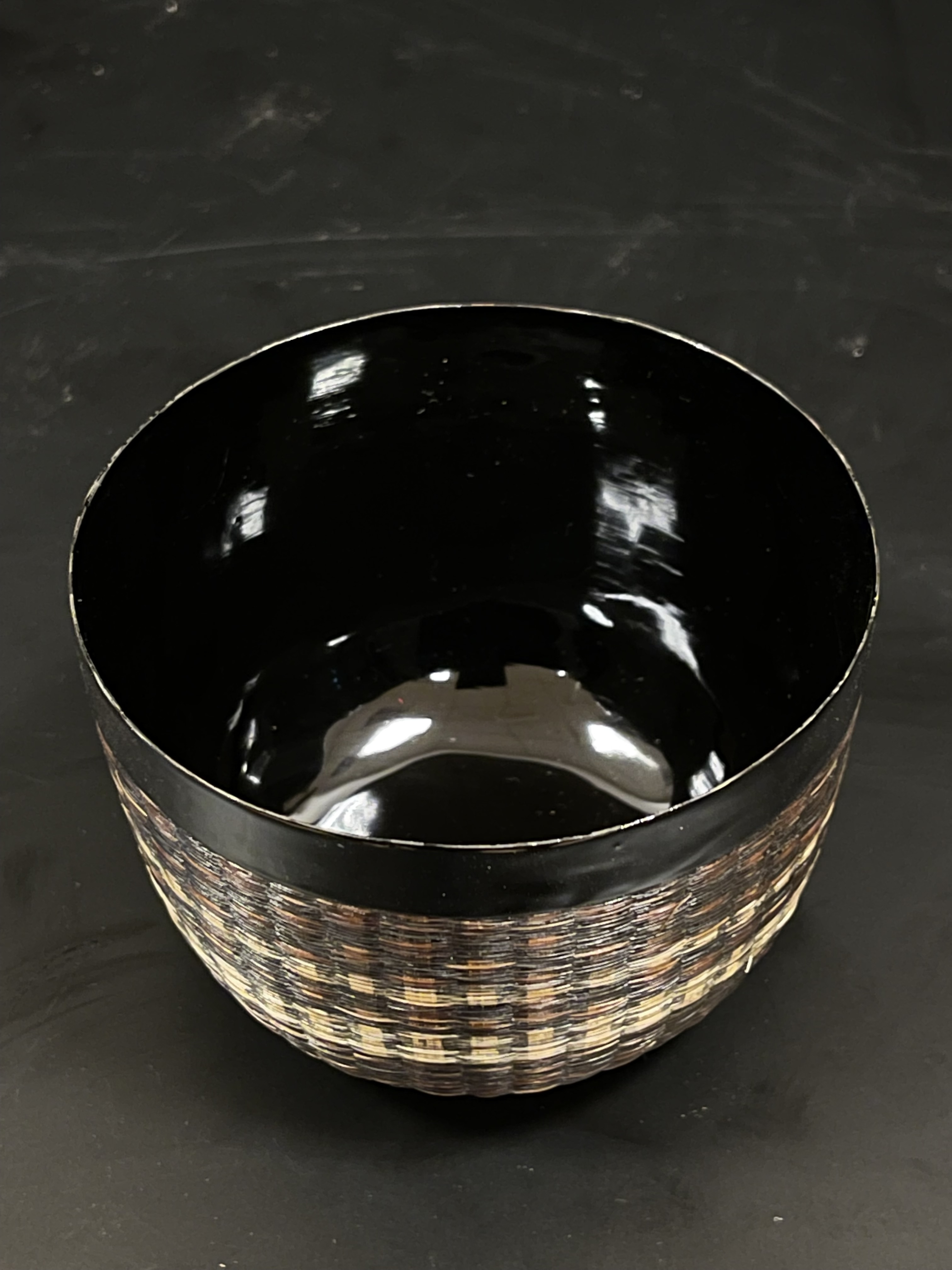 Horse hair bamboo woven lacquer bowl- Ms16463A