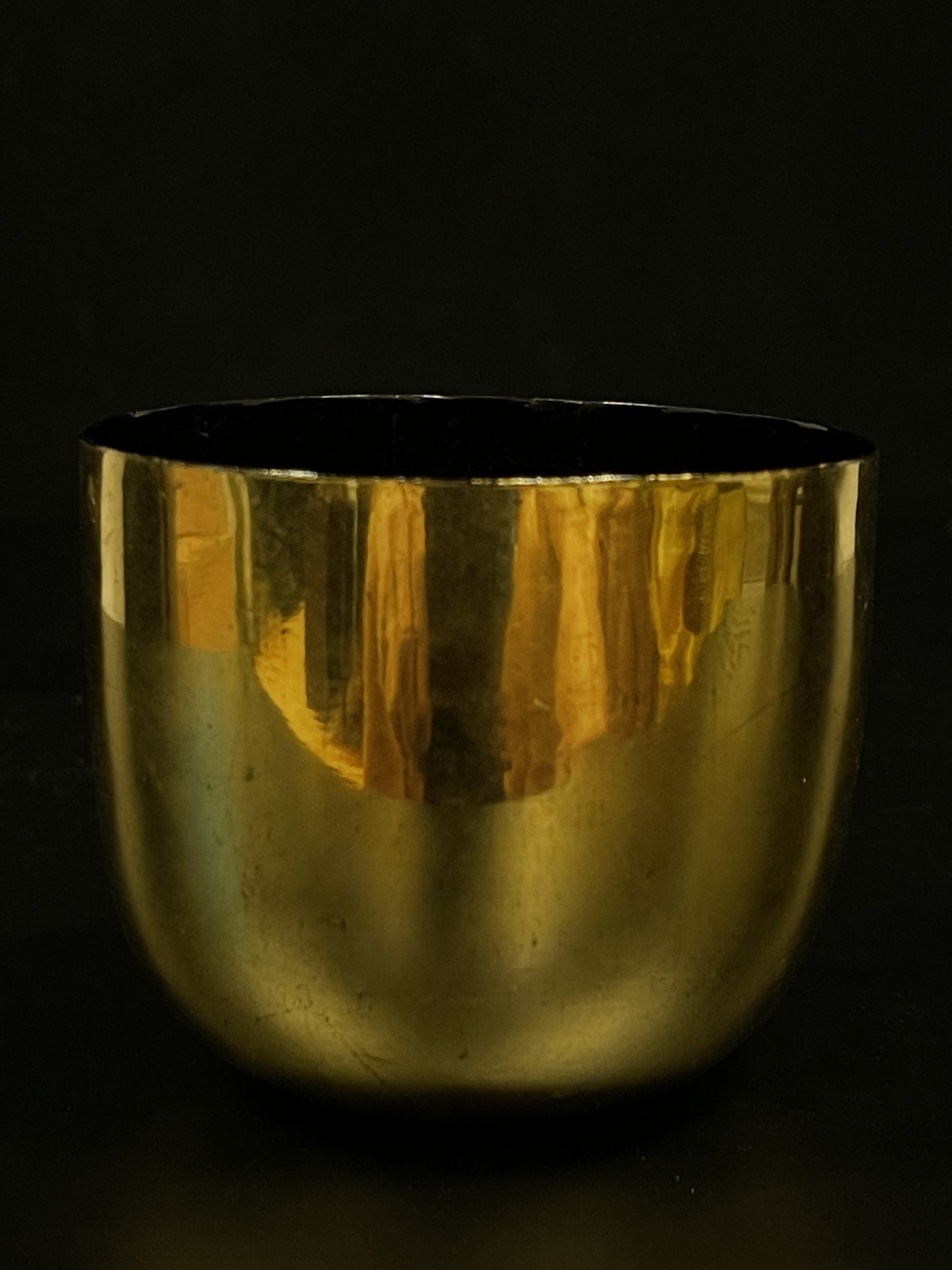 Gold leaf lacquer horse hair and baboo woven Bowl- Ms16466